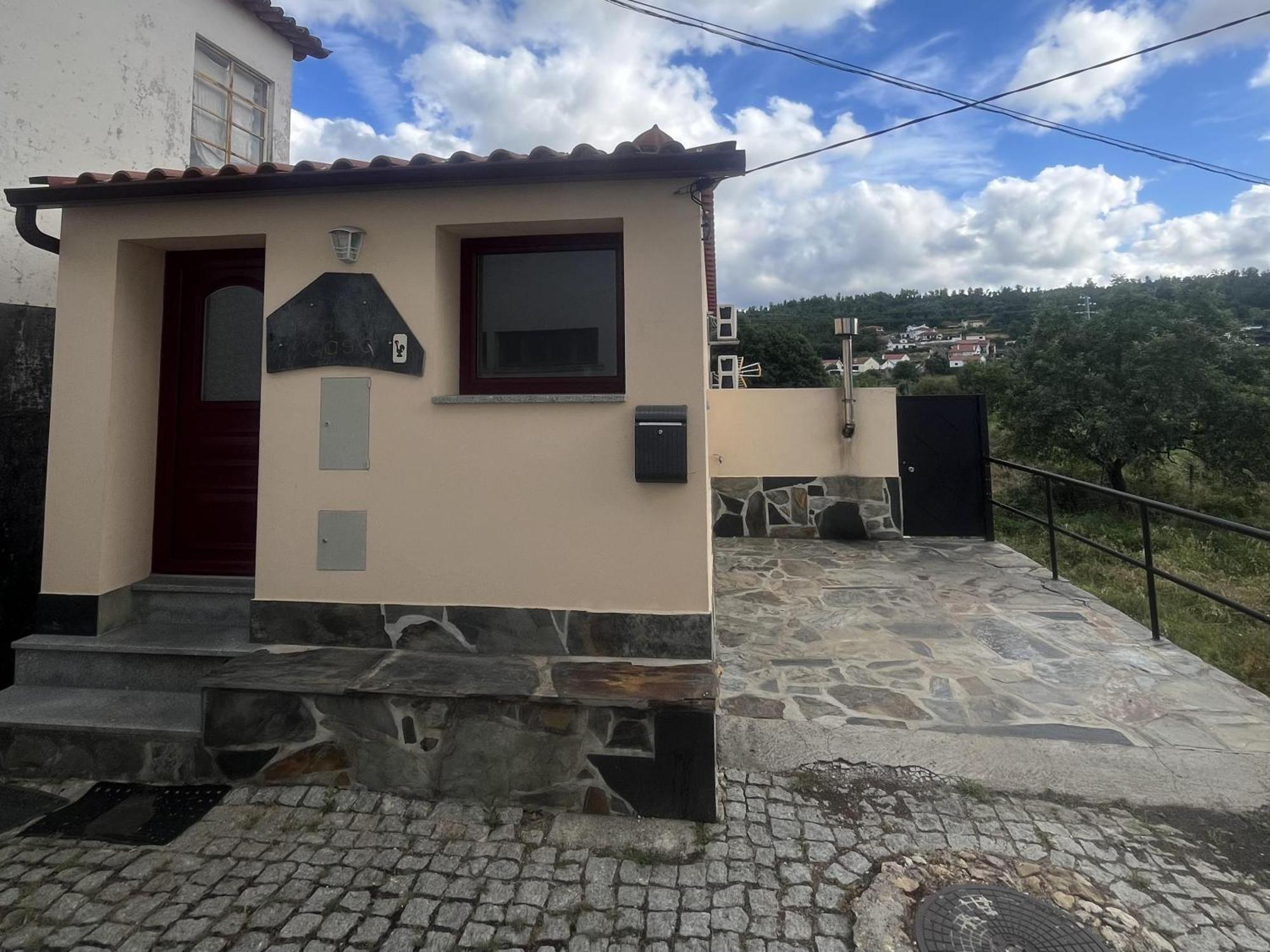 A Pequena Casa Coja Central Portugal Mountains Bagian luar foto